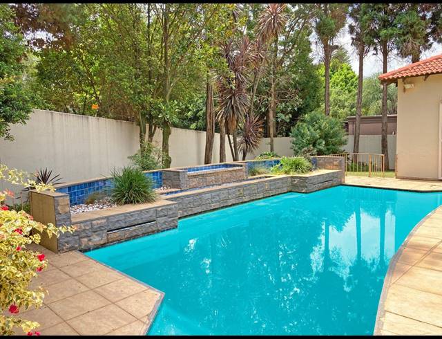 BEDROOM HOUSE FOR SALE IN MORNINGSIDE EXT 40